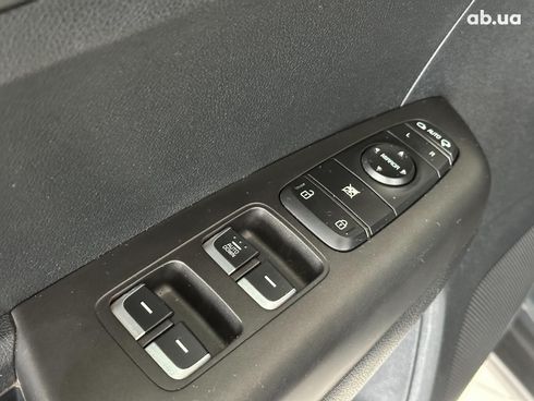 Kia Sportage 2019 серый - фото 10