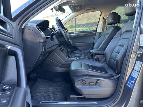 Volkswagen Tiguan 2020 - фото 21