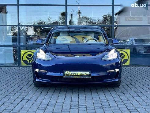 Tesla Model 3 2020 - фото 2