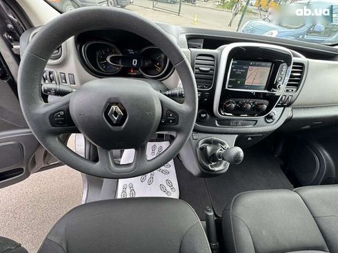 Renault Trafic 2016 - фото 21