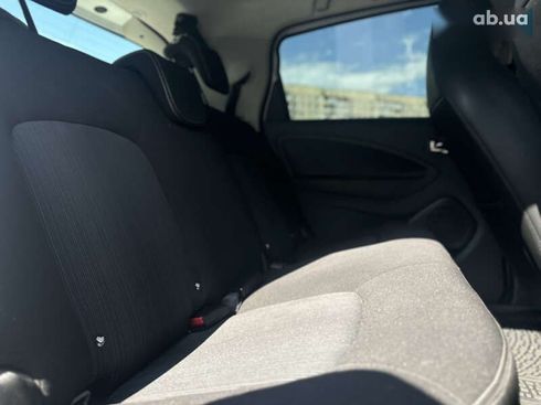 Renault Zoe 2019 - фото 22