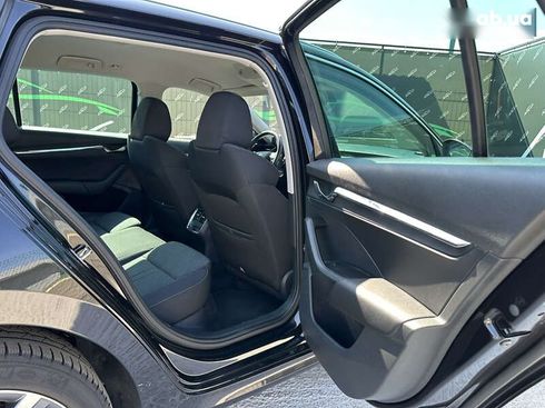 Skoda Octavia 2020 - фото 26