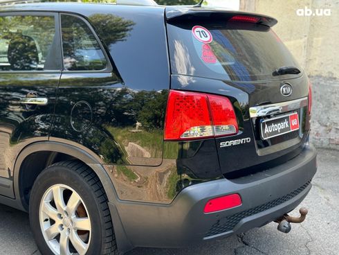 Kia Sorento 2012 черный - фото 14