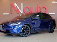 Продаж вживаних Tesla Model X 2023 року - купити на Автобазарі