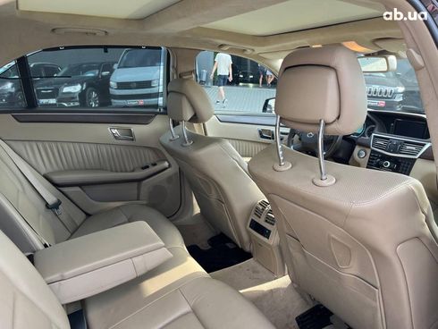 Mercedes-Benz E-Класс 2010 коричневый - фото 23