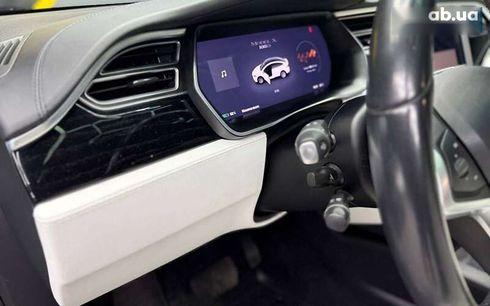 Tesla Model X 2017 - фото 15