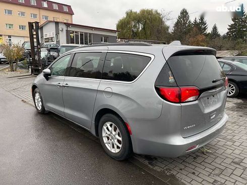 Chrysler Voyager 2020 - фото 3