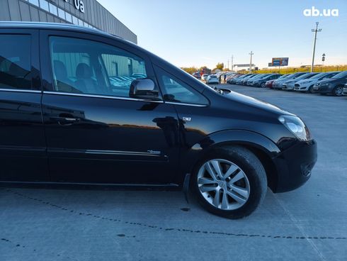 Opel Zafira 2011 черный - фото 11