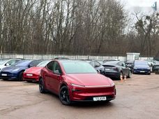 Продажа б/у Tesla Model Y 2025 года в Киеве - купить на Автобазаре