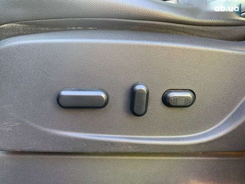 Ford C-Max 2013 - фото 24