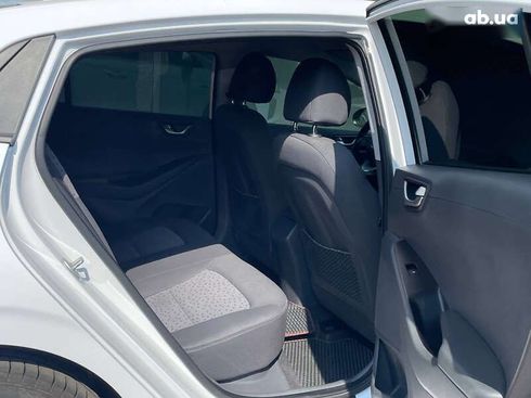 Hyundai Ioniq 2019 - фото 25