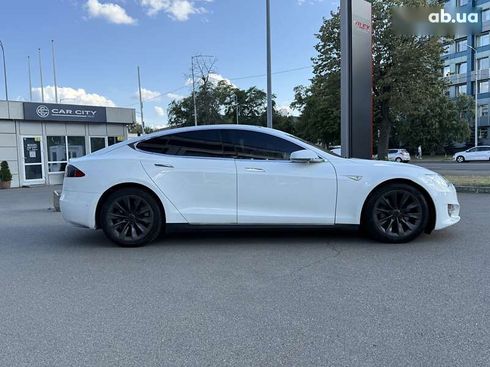 Tesla Model S 2016 - фото 8