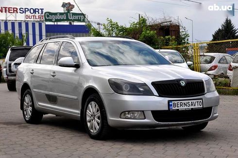 Skoda Octavia 2011 - фото 28