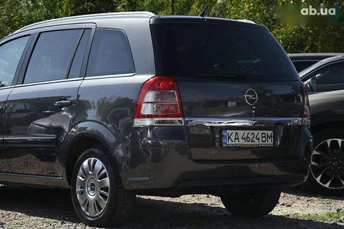 Opel Zafira 2010 - фото 11