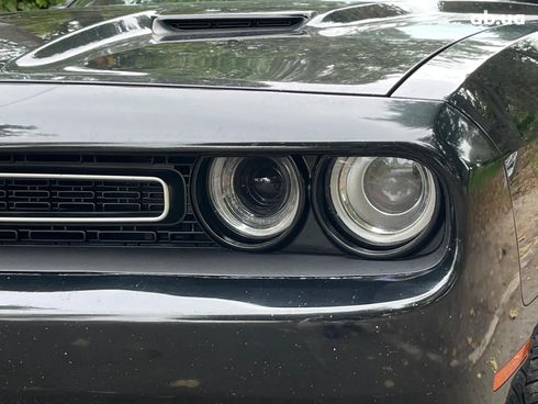 Dodge Challenger 2018 черный - фото 7