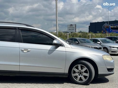 Volkswagen passat b6 2005 серый - фото 11