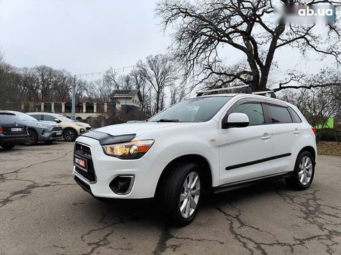 Mitsubishi Outlander 2015 - фото 7