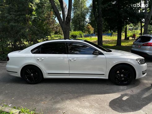 Volkswagen Passat 2014 белый - фото 3