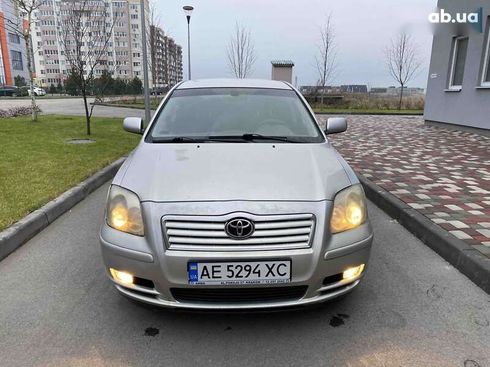 Toyota Avensis 2003 - фото 2