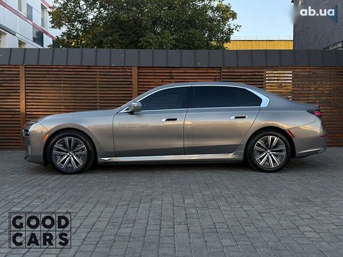 BMW i7 2023 - фото 4