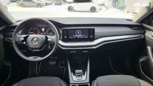 Skoda Octavia 2023 - фото 28