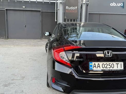 Honda Civic 2017 - фото 28