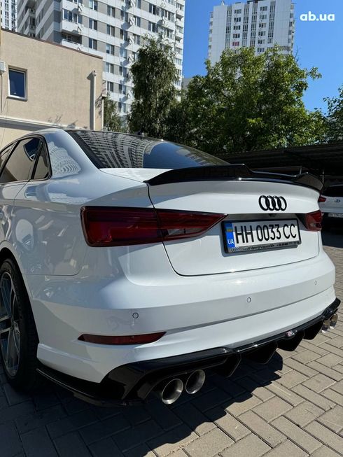 Audi A3 2019 белый - фото 8
