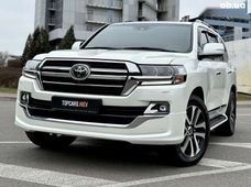 Купити Toyota бу в Україні - купити на Автобазарі