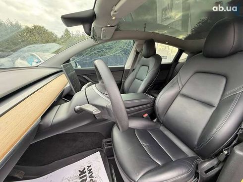 Tesla Model Y 2021 - фото 19