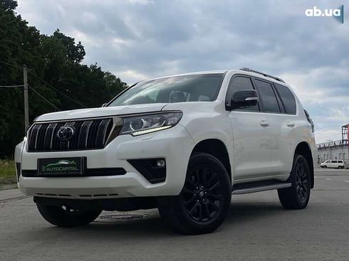 Toyota Land Cruiser Prado 2020 - фото 2