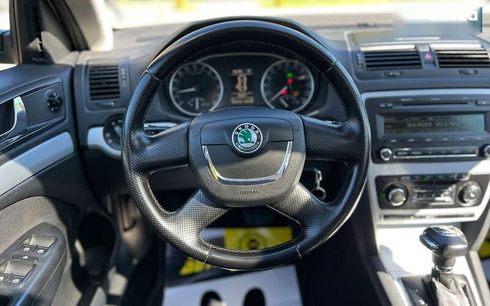 Skoda Octavia 2010 - фото 14