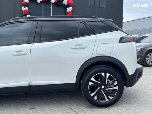Peugeot 2008 2020 белый - фото 7