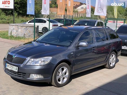 Skoda Octavia 2012 - фото 3