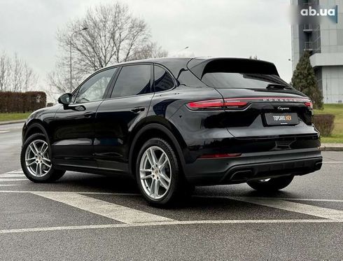 Porsche Cayenne 2019 - фото 8