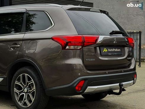 Mitsubishi Outlander 2015 - фото 21
