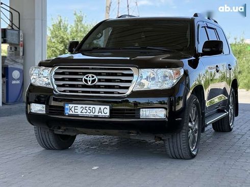 Toyota Land Cruiser 2010 - фото 4