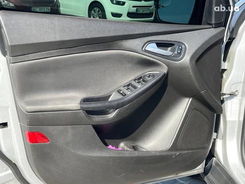 Ford Focus 2016 серый - фото 21