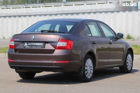Skoda Octavia 2016 - фото 7