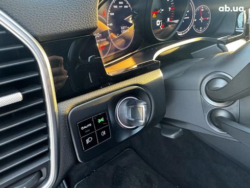 Porsche Cayenne 2020 черный - фото 41