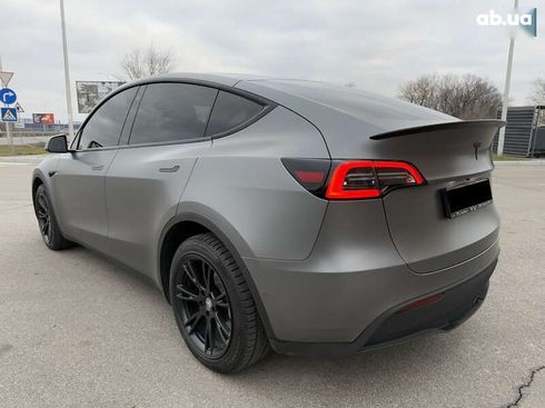 Tesla Model Y 2022 - фото 11