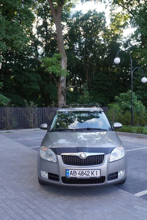 Skoda Roomster 2006 бежевый - фото 13