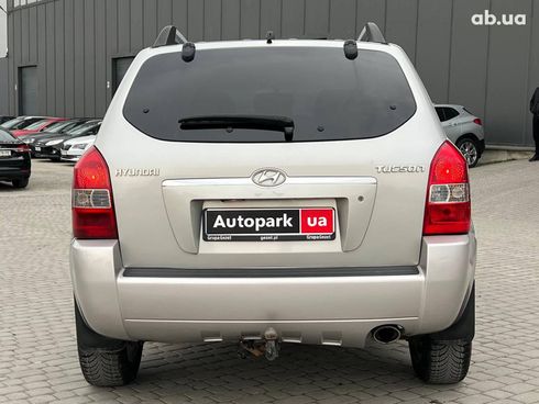 Hyundai Tucson 2006 серый - фото 18