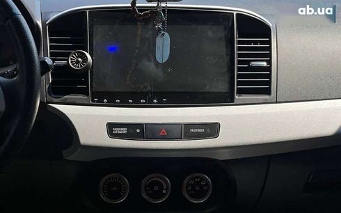 Mitsubishi Lancer 2009 - фото 17