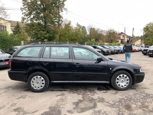 Skoda Octavia 2007 черный - фото 4