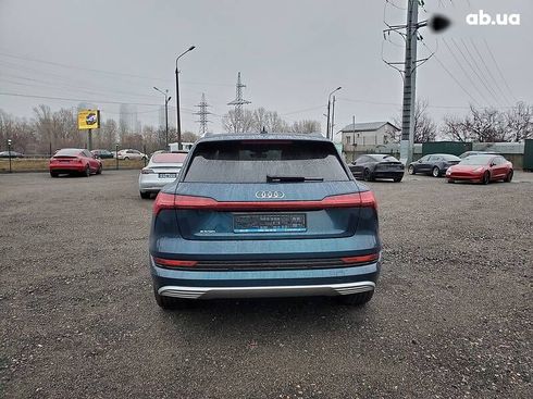 Audi E-Tron 2019 - фото 13