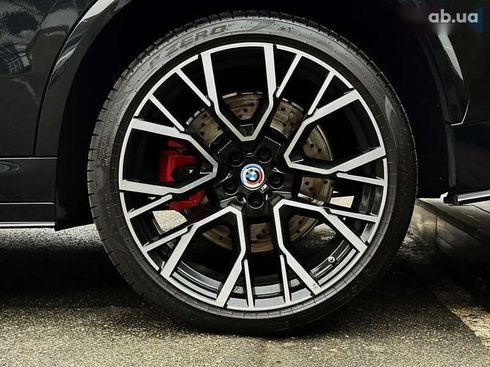 BMW X5 M 2022 - фото 22