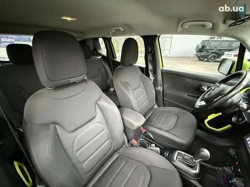 Jeep Renegade 2018 - фото 29