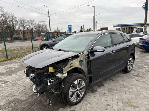 Kia Niro 2019 - фото 2