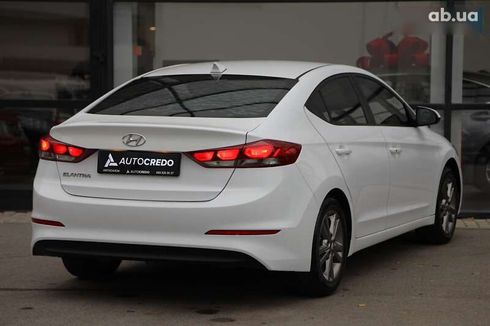 Hyundai Elantra 2016 - фото 2