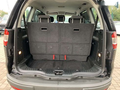 Ford Galaxy 2010 - фото 30